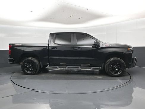 Used 2022 Chevrolet Silverado 1500 LT Trail Boss w/ Convenience Package II AWD/4WD image 2