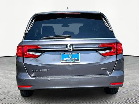 Used 2023 Honda Odyssey Touring image 7