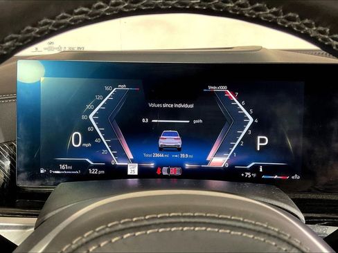 Used 2025 BMW X7 xDrive40i w/ Executive Package image 20