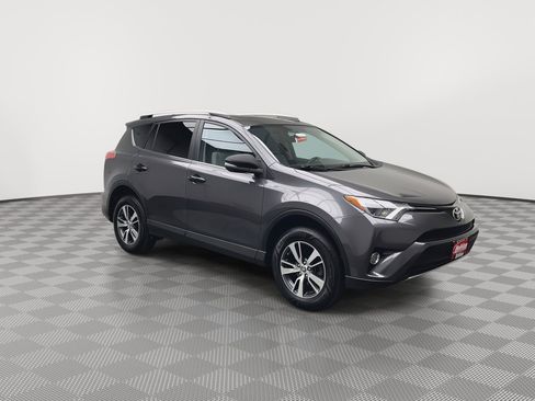 Used 2016 Toyota RAV4 XLE FWD image 29
