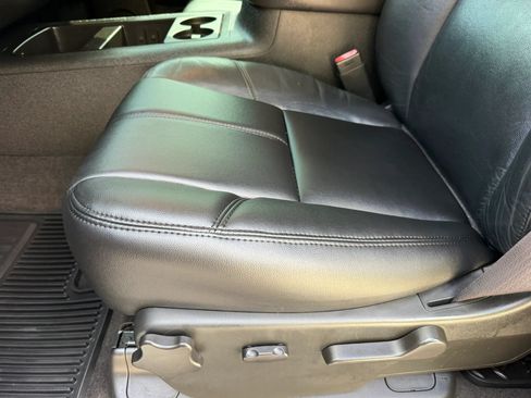 Used 2011 Chevrolet Silverado 1500 LT w/ All-Star Edition AWD/4WD image 8