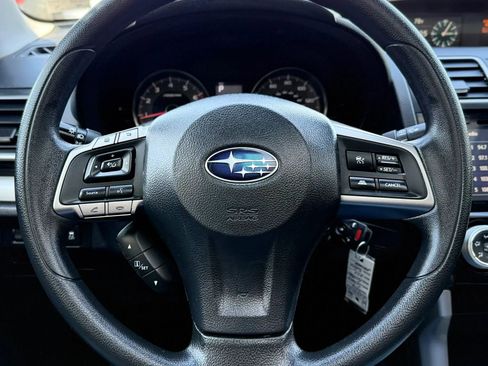 Used 2016 Subaru Forester 2.5i Premium AWD/4WD image 12