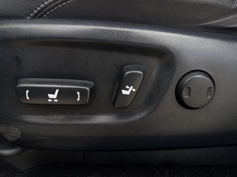 Used 2017 Toyota 4Runner SR5 Premium RWD image 9
