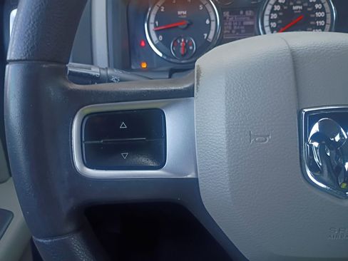 Used 2011 RAM 1500 Classic SLT image 11
