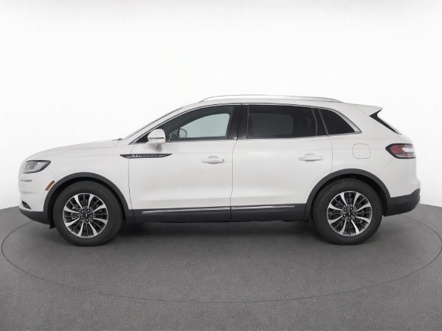 Used 2023 Lincoln Nautilus Reserve w/ Luxury Package AWD/4WD image 7