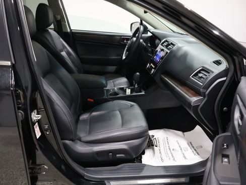 Used 2019 Subaru Outback 2.5i Limited w/ Popular Package #2 image 22