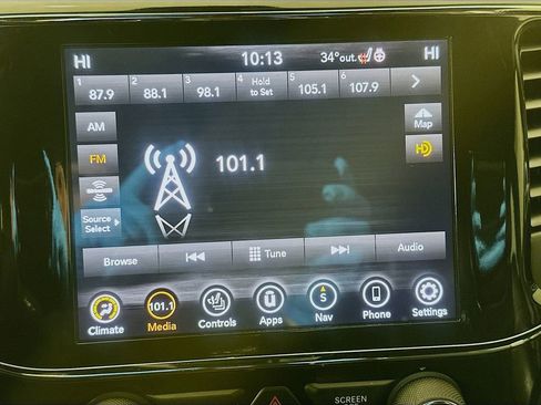 Used 2021 Jeep Grand Cherokee Laredo X image 23