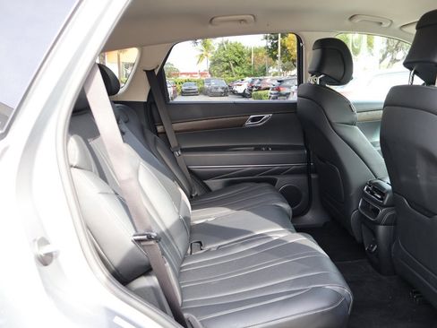 Used 2024 Genesis GV80 2.5T image 39
