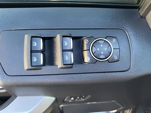 Used 2020 Ford F150 Lariat w/ Equipment Group 502A Luxury image 16