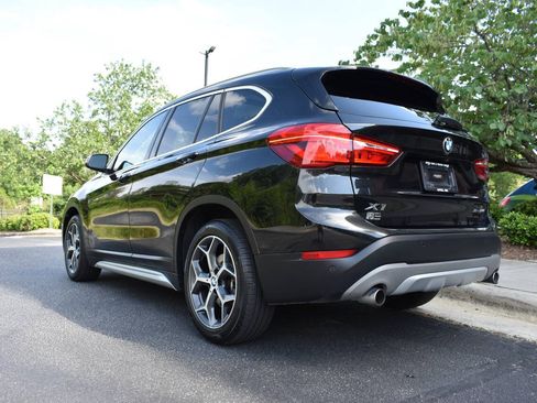 Used 2018 BMW X1 xDrive28i w/ Premium Package AWD/4WD image 36