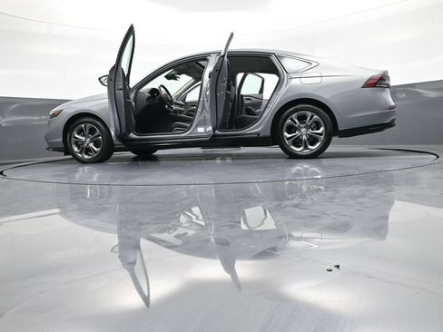 Used 2024 Honda Accord EX-L image 48