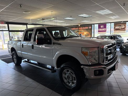 Used 2012 Ford F250 XLT w/ XLT Premium Pkg AWD/4WD image 4