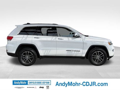 Used 2018 Jeep Grand Cherokee Limited AWD/4WD image 8