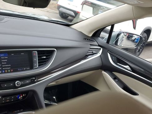 Certified 2024 Buick Enclave Essence w/ Technology Package image 21