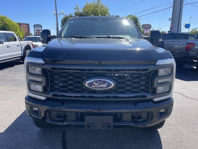 Used 2023 Ford F250 Lariat w/ Sport Appearance Package AWD/4WD image 9