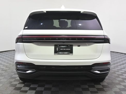New 2026 Lincoln Nautilus Premier w/ Equipment Group 102A AWD/4WD image 5