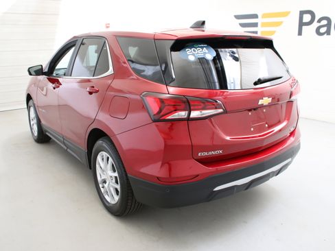 Used 2024 Chevrolet Equinox LT w/ LPO, Floor Liner Package AWD/4WD image 6