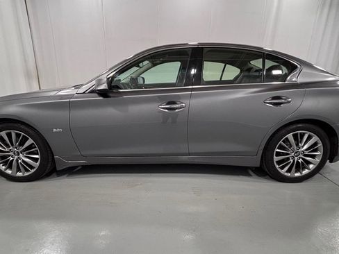 Used 2018 INFINITI Q50 Luxe w/ Essential Package (3.0T Luxe) AWD/4WD image 8