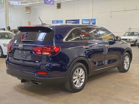 Used 2020 Kia Sorento LX image 19