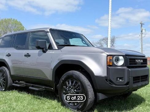 Used 2025 Toyota Land Cruiser 1958 image 5