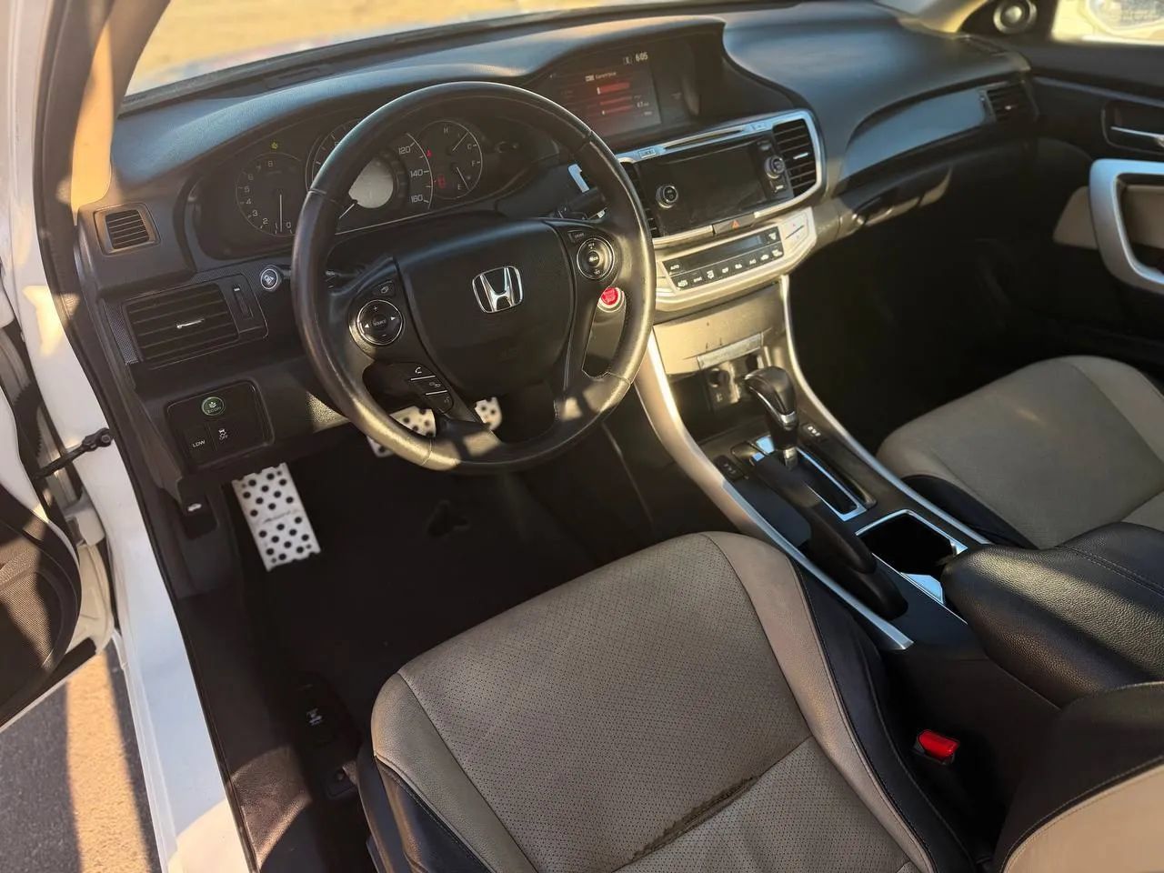 Used 2014 Honda Accord EX-L image 24