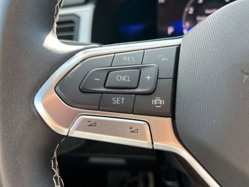 Certified 2023 Volkswagen Atlas SE image 20