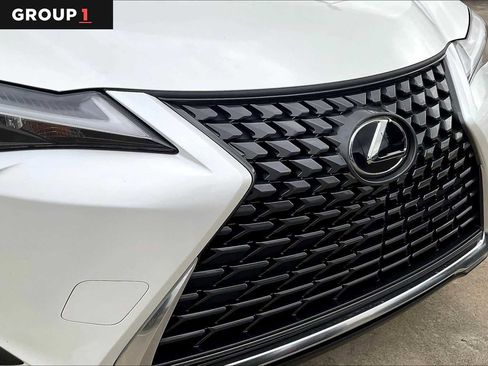 Certified 2025 Lexus UX 300h FWD image 26