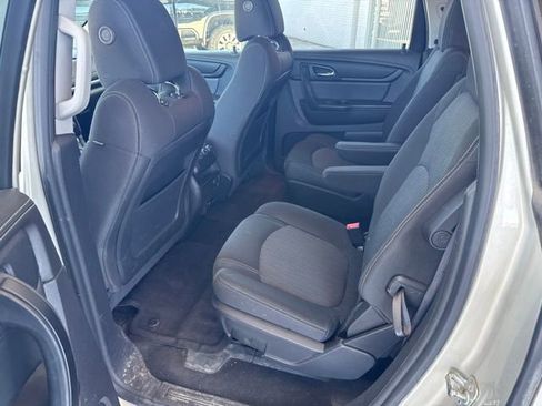 Used 2016 Chevrolet Traverse LT w/ Style and Technology Package AWD/4WD image 11