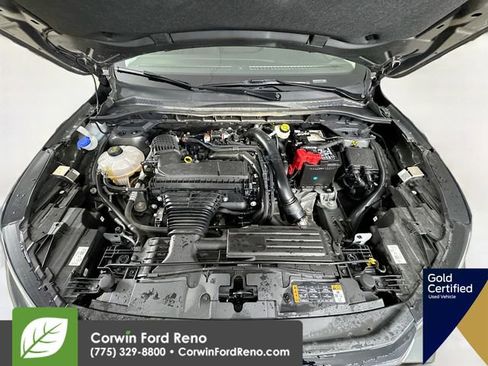 Certified 2025 Ford Escape Platinum image 33