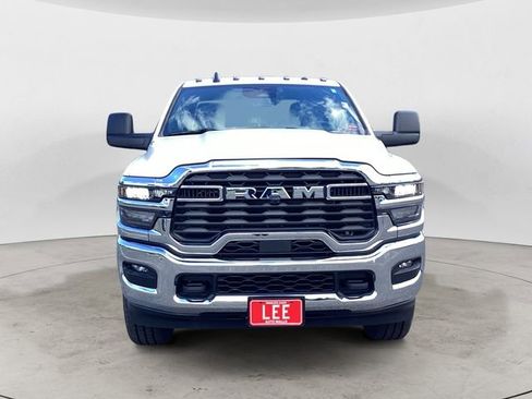 New 2026 RAM 3500 Tradesman AWD/4WD image 9