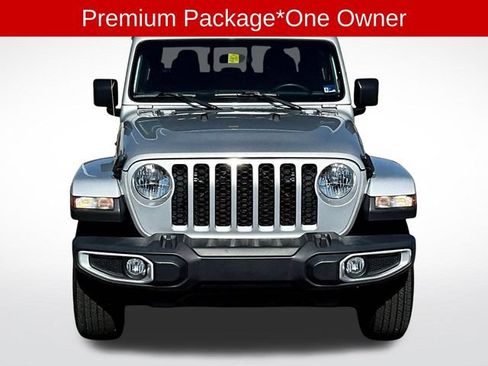 Used 2023 Jeep Gladiator Sport AWD/4WD image 2