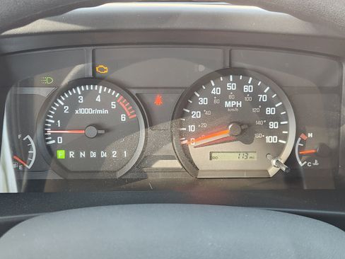 New 2024 Chevrolet Low Cab Forward image 7