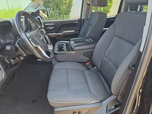 Used 2019 GMC Sierra 1500 SLE w/ Black Pack AWD/4WD image 28