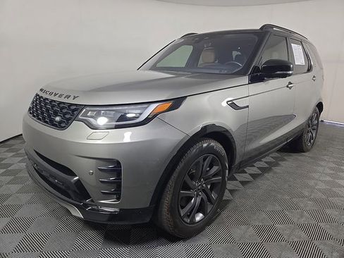 Used 2023 Land Rover Discovery S R-Dynamic AWD/4WD image 2