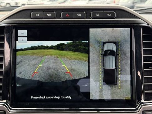 Used 2022 Ford F350 Platinum AWD/4WD image 16