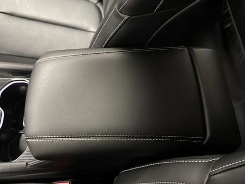 New 2026 Jeep Grand Cherokee Limited w/ Luxury Tech Group II image 20