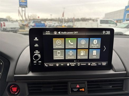 Used 2025 Honda Pilot TrailSport image 22