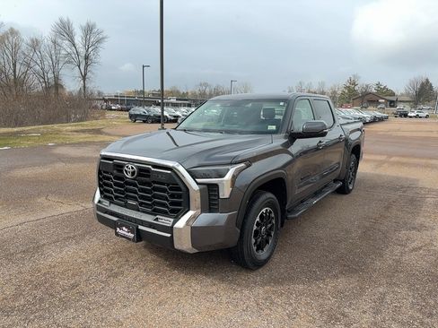 Used 2024 Toyota Tundra SR5 AWD/4WD image 1