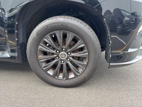 Used 2021 Lexus GX 460 Premium image 9