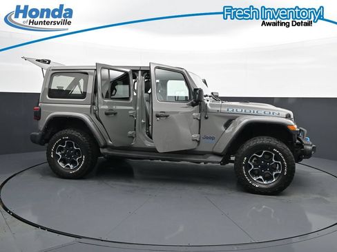 Used 2022 Jeep Wrangler Unlimited Rubicon 4xe w/ Steel Bumper Group AWD/4WD image 43