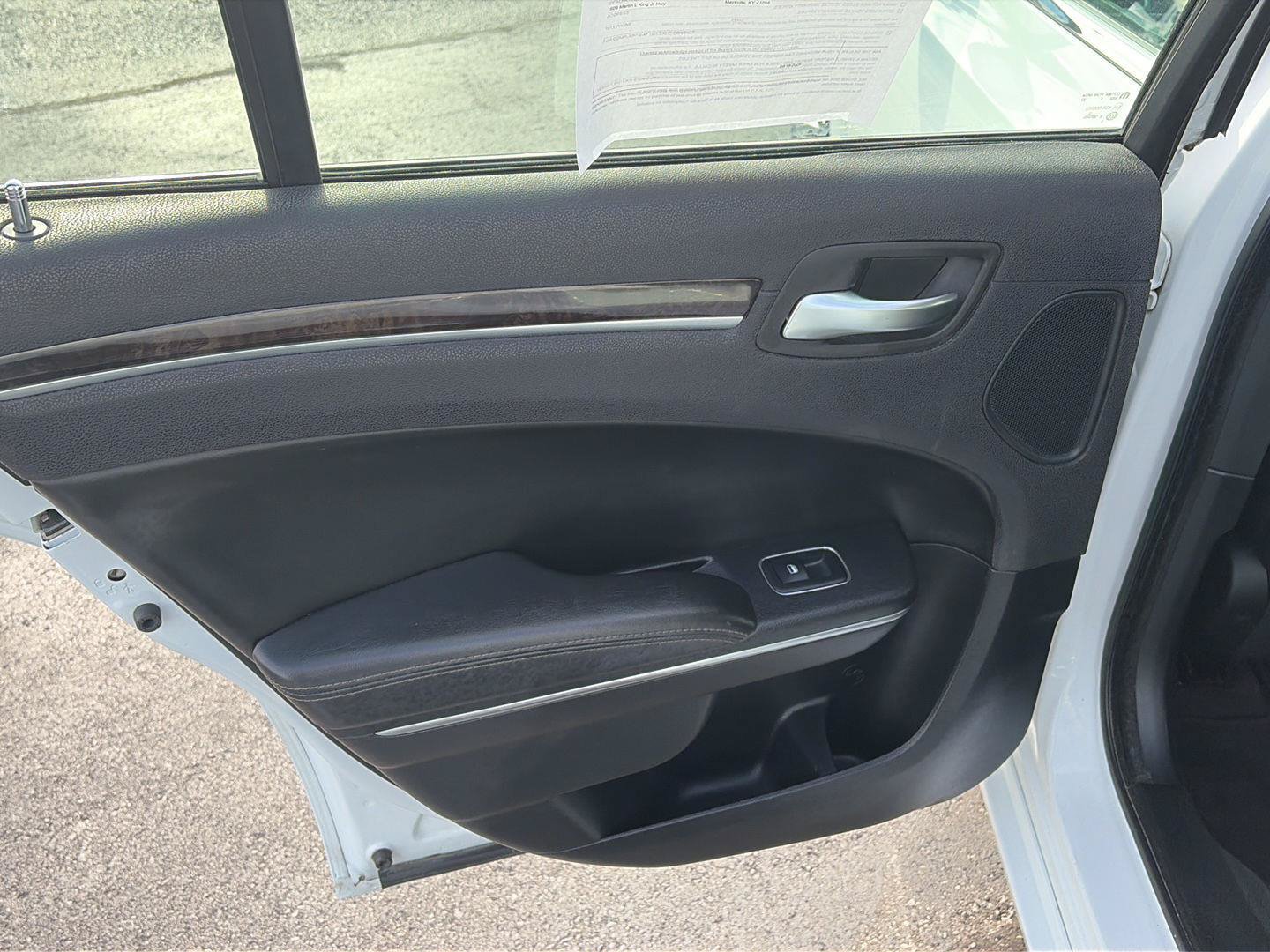 Used 2017 Chrysler 300 C w/ Safetytec Plus Group RWD image 12