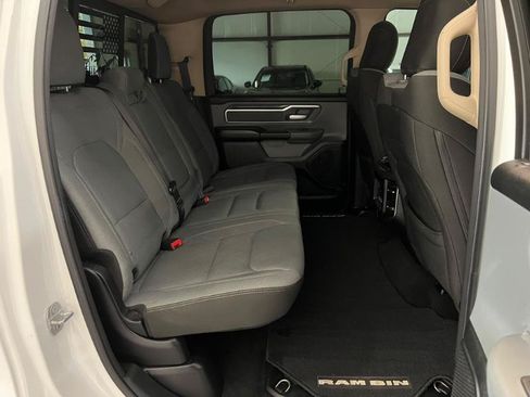 Used 2019 RAM 1500 Big Horn RWD image 19
