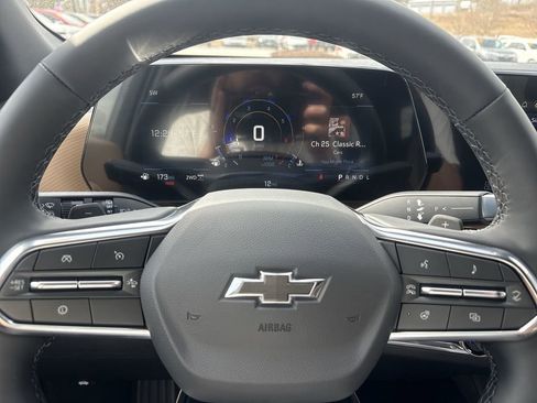 New 2026 Chevrolet Equinox ACTIV w/ Convenience Package III image 12