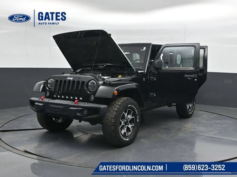 Used 2013 Jeep Wrangler Unlimited Rubicon w/ Connectivity Group AWD/4WD image 54