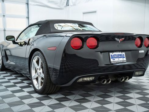 Used 2006 Chevrolet Corvette Convertible w/ Preferred Equipment Group image 5