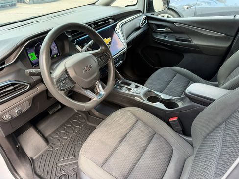 Used 2023 Chevrolet Bolt LT w/ Driver Confidence Package FWD image 16