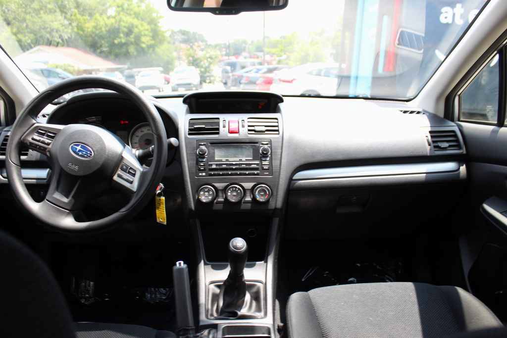 Used 2014 Subaru Impreza 2.0i Premium AWD/4WD image 25
