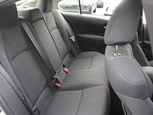 Used 2020 Toyota Corolla LE FWD image 27