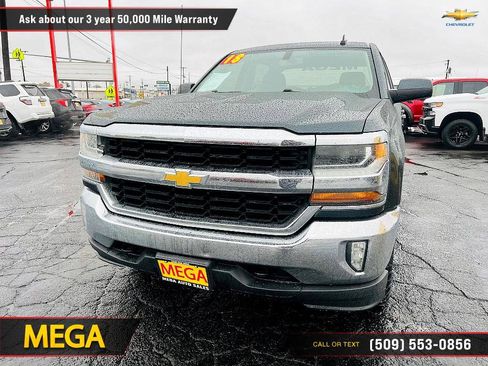 Used 2018 Chevrolet Silverado 1500 LT w/ All Star Edition image 4