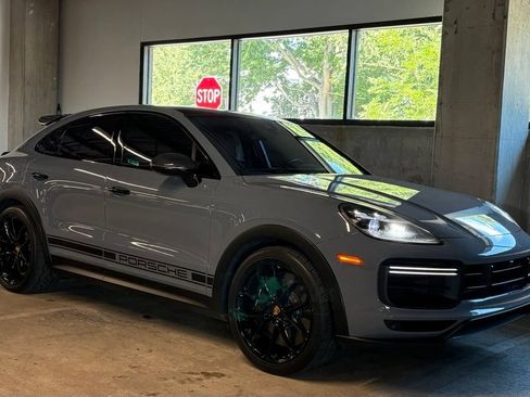 Used 2023 Porsche Cayenne Turbo GT AWD/4WD image 12